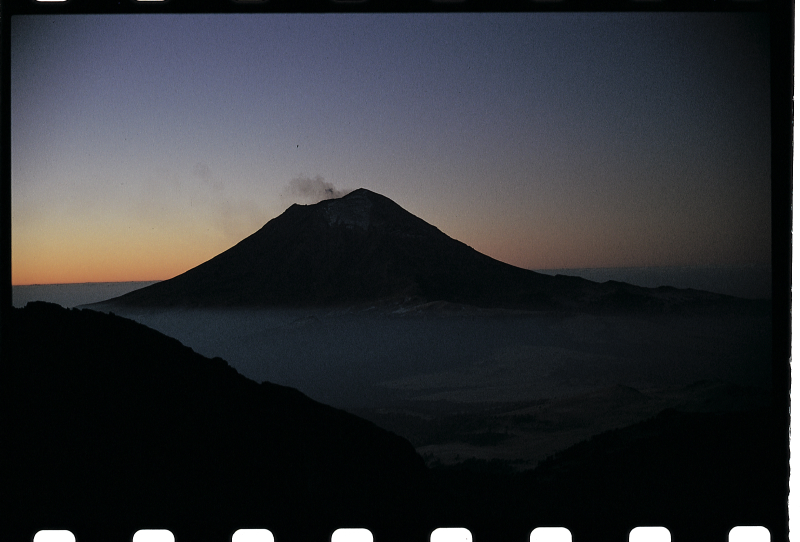 _dawn_at_popocatepetl